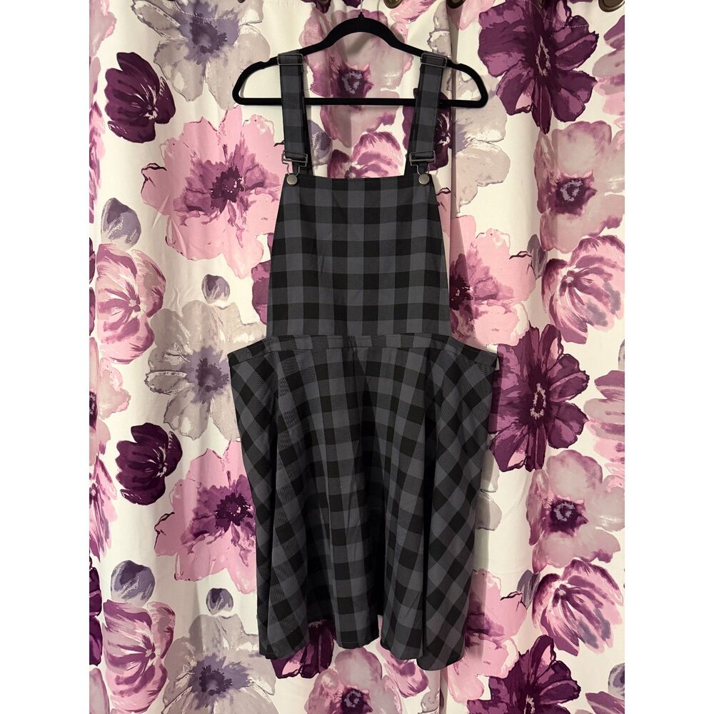 Hot Topic Plaid Skirtall